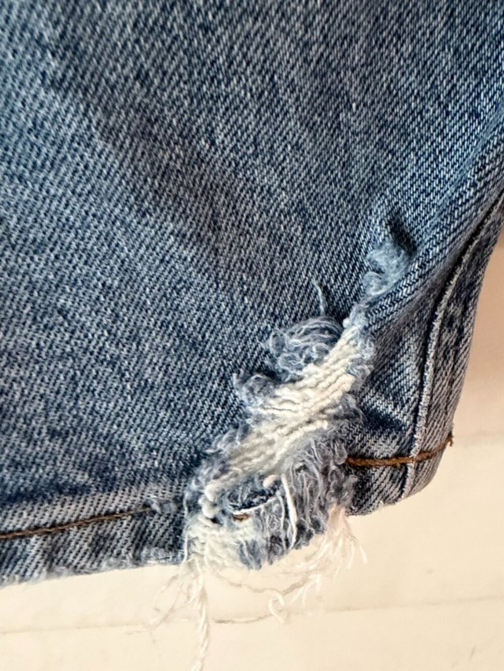 Agolde Nico High Rise Slim Fit Jeans - Size 26 - Picture 5 of 11